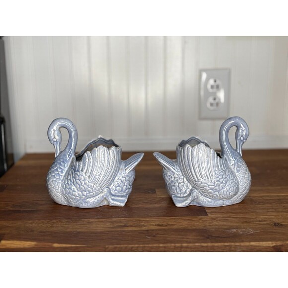 Set of 2‎ Vintage Redwing USA Swan Planter Blue MCM Ceramic 259 Blue Vase EUC - Picture 3 of 12